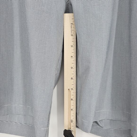 Travis Mathew Shorts Mens 38 Striped Performance Golf Stretch Casual Lightweight - Picture 7 of 12